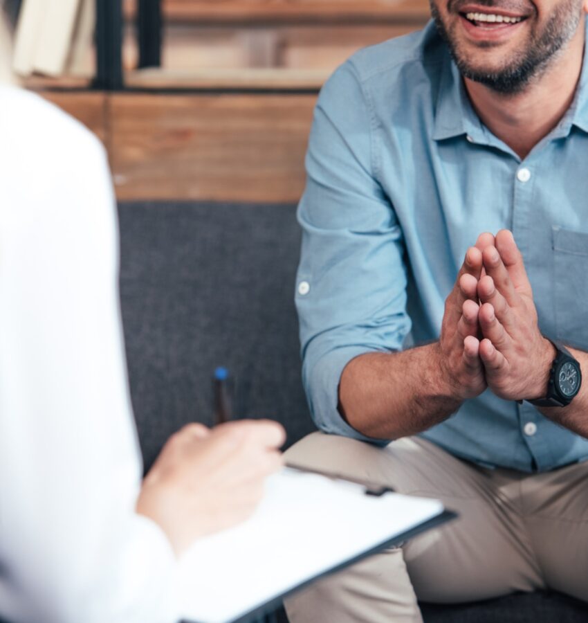 Patient asking questions about alcohol addiction treatment in Los Angeles, CA