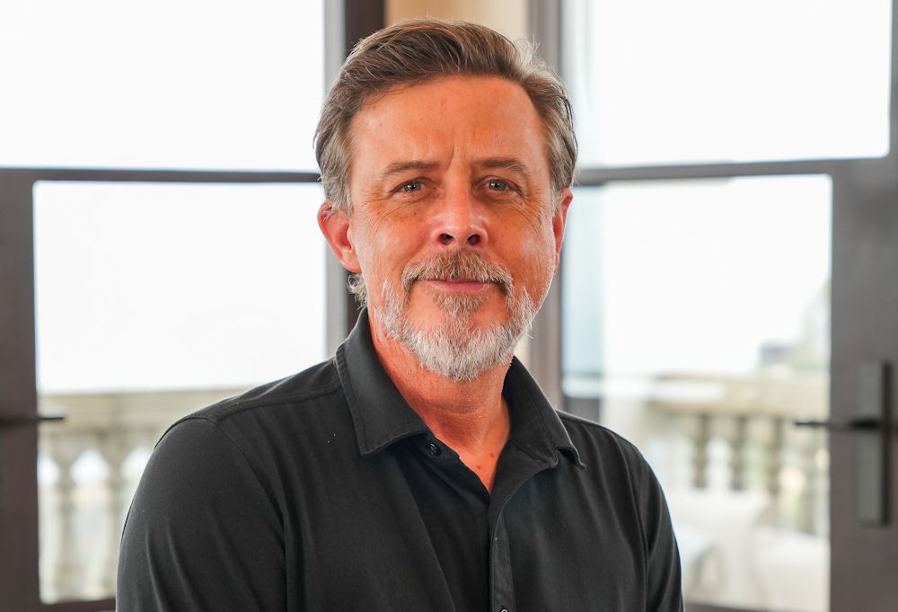 Steve Dixon